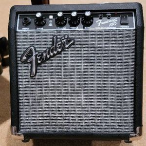 Pre-Owned Fender Frontman 10G 120v Amp